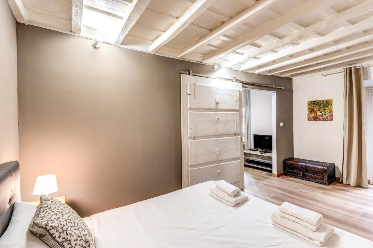 Lovely Spacious Apartment Near The Colosseum Roma Exterior foto