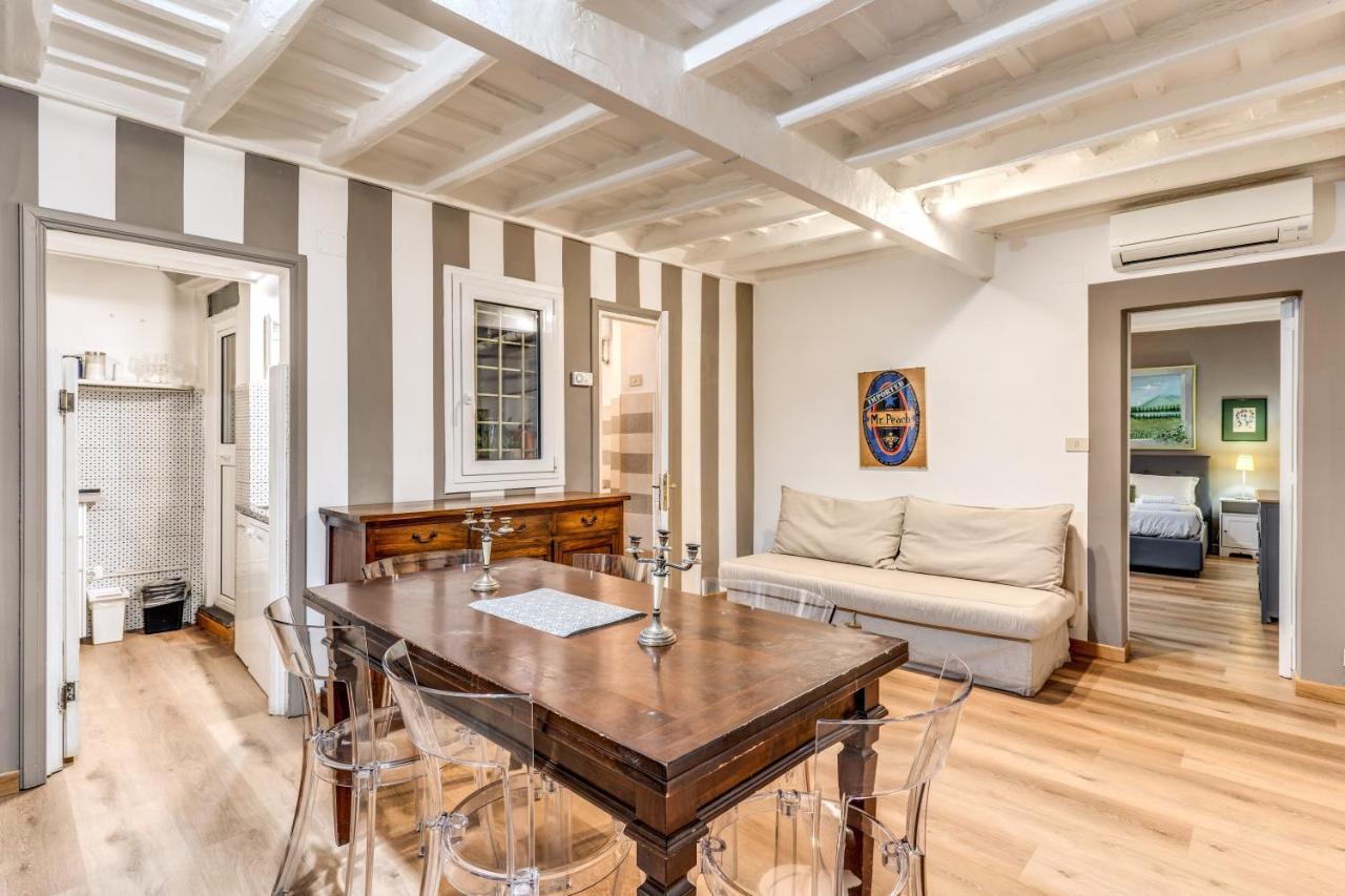Lovely Spacious Apartment Near The Colosseum Roma Exterior foto