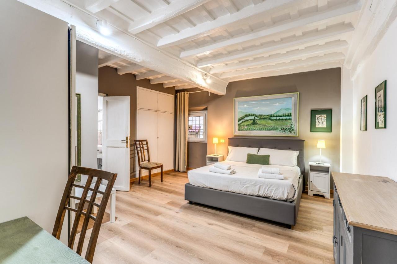 Lovely Spacious Apartment Near The Colosseum Roma Exterior foto